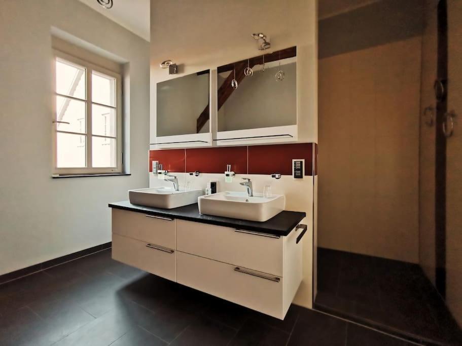 Komfortables Apartment Im Zentrum Erfurts Buitenkant foto